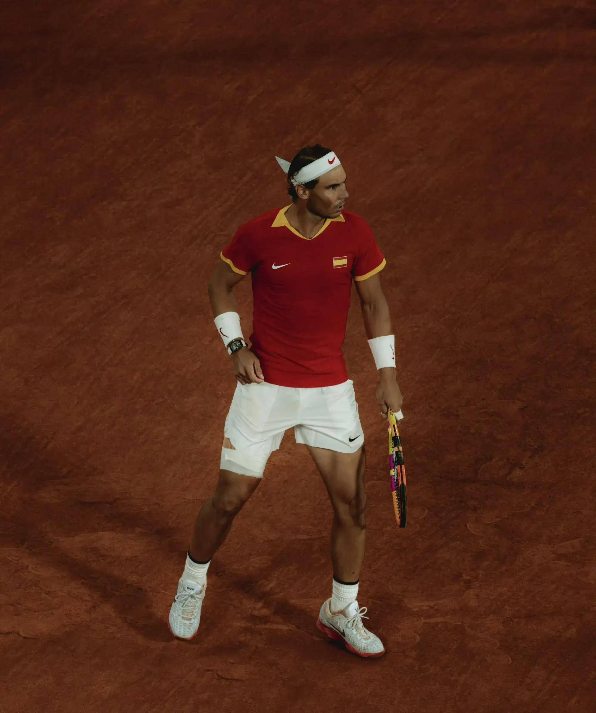 纳达尔在巴塞罗那比赛中反败为胜，出色防守引发热议！-KAIYUN