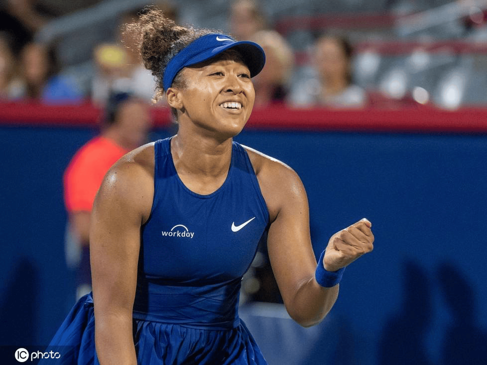 大坂直美在巴塞罗那比赛中出色防守，表现优异引发热议！-开云体育官网